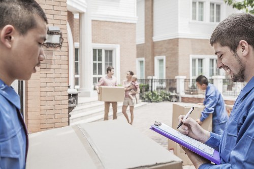 Efficient moving support in Chiswick for homes and small businesses