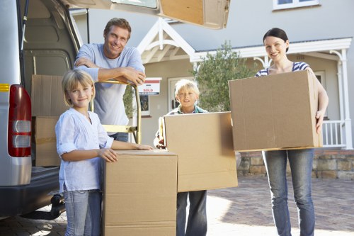Local moving truck service for West London relocations
