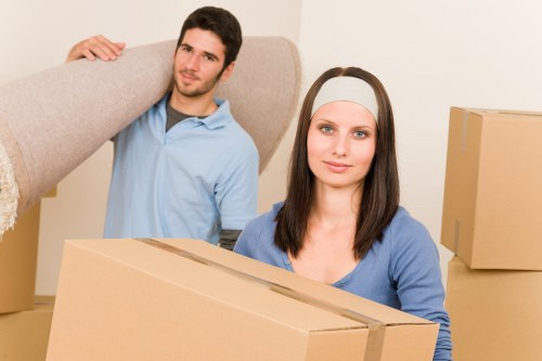 Removal van serving homes and businesses in Chiswick