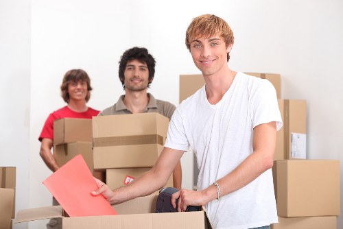 Settling into a new property with unpacking help in Chiswick